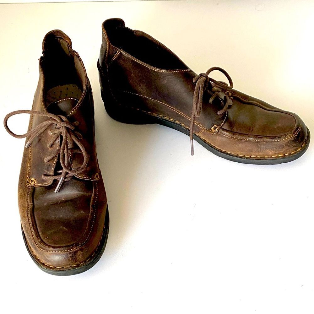 Clarks Women's Dark Brown Chukka Boots Sz 10 Cottage Boho